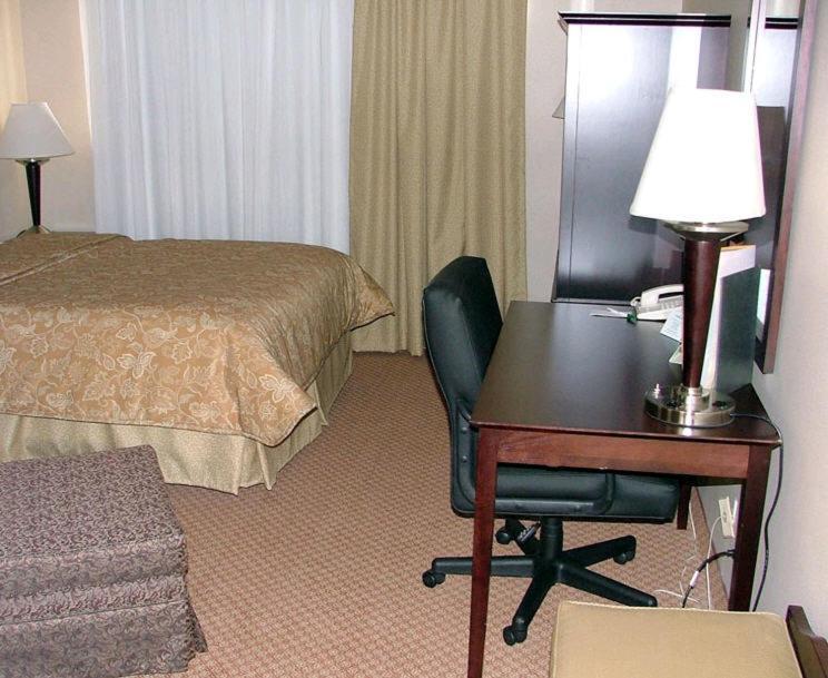 Ramada Moline Hotel East Moline Ruang foto
