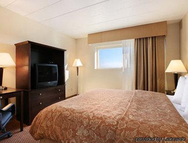 Ramada Moline Hotel East Moline Ruang foto